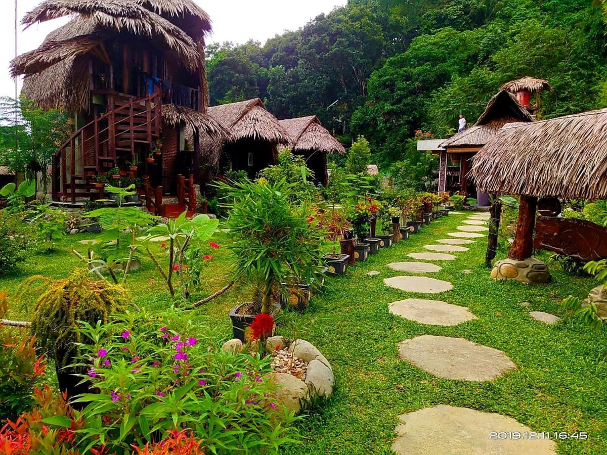 Green Travelodge Bukit Lawang Dış mekan fotoğraf